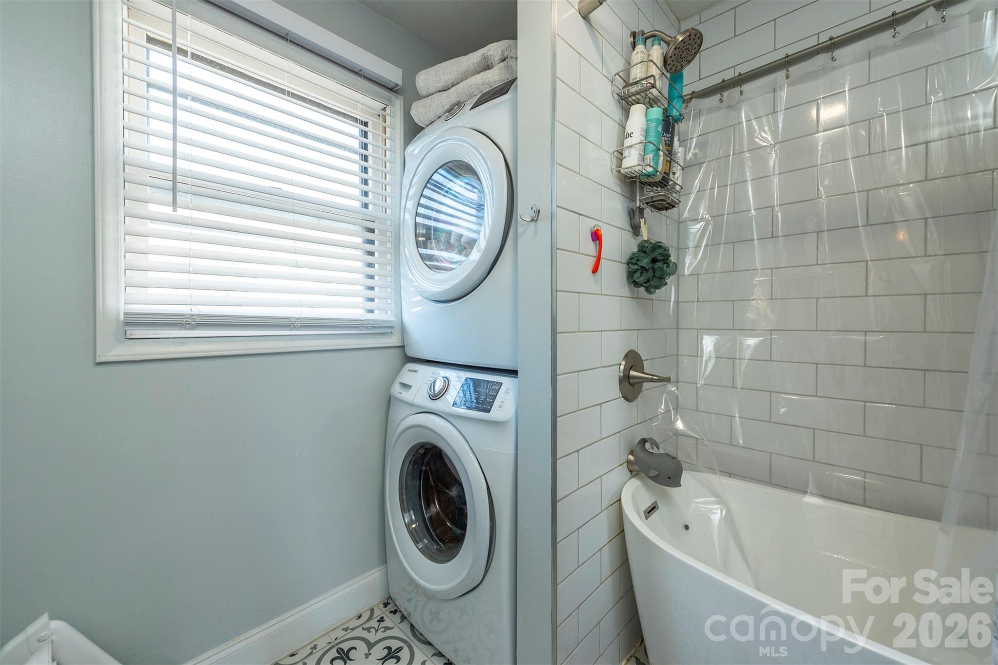 5 Three J Lane Swannanoa NC 28778