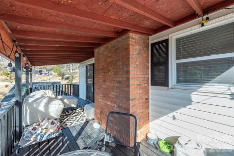 5 Three J Lane Swannanoa NC 28778
