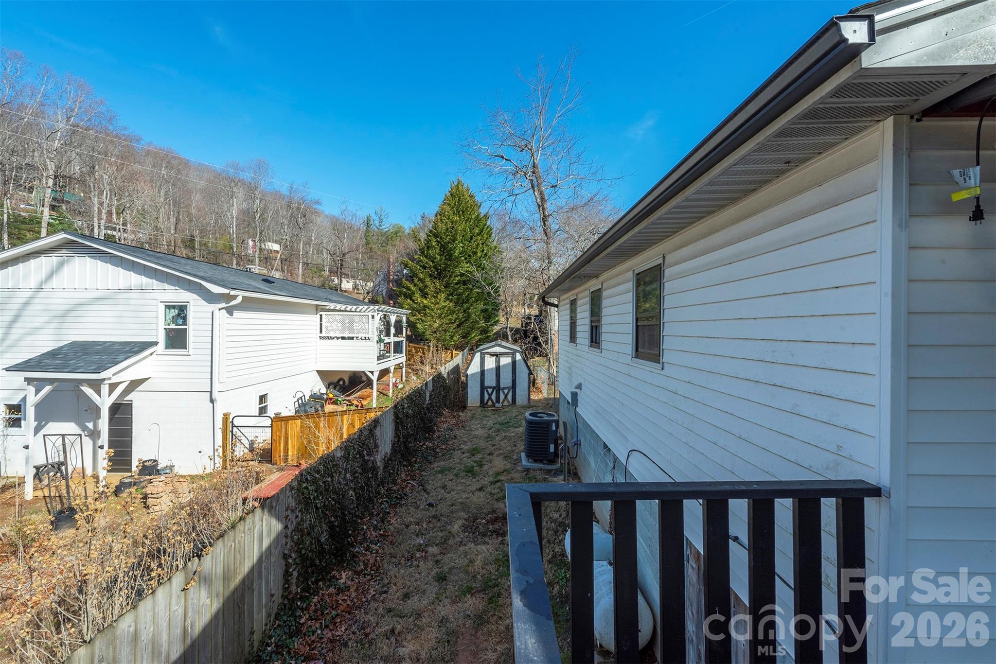 5 Three J Lane Swannanoa NC 28778