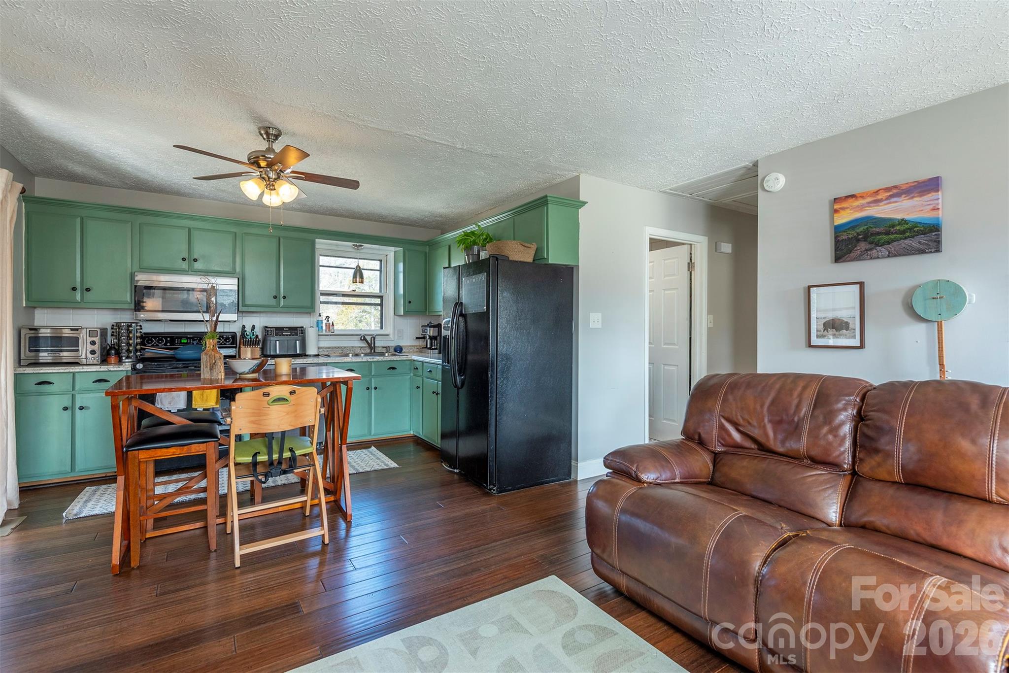 5 Three J Lane Swannanoa NC 28778