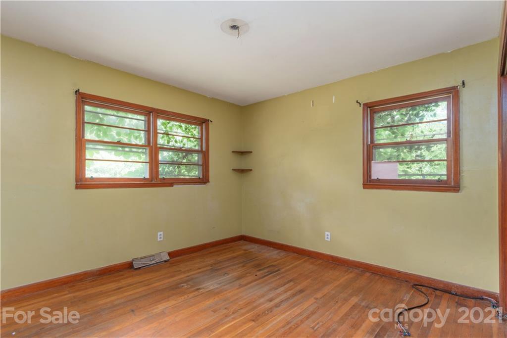 207 Old Us 70 Highway Swannanoa NC 28778