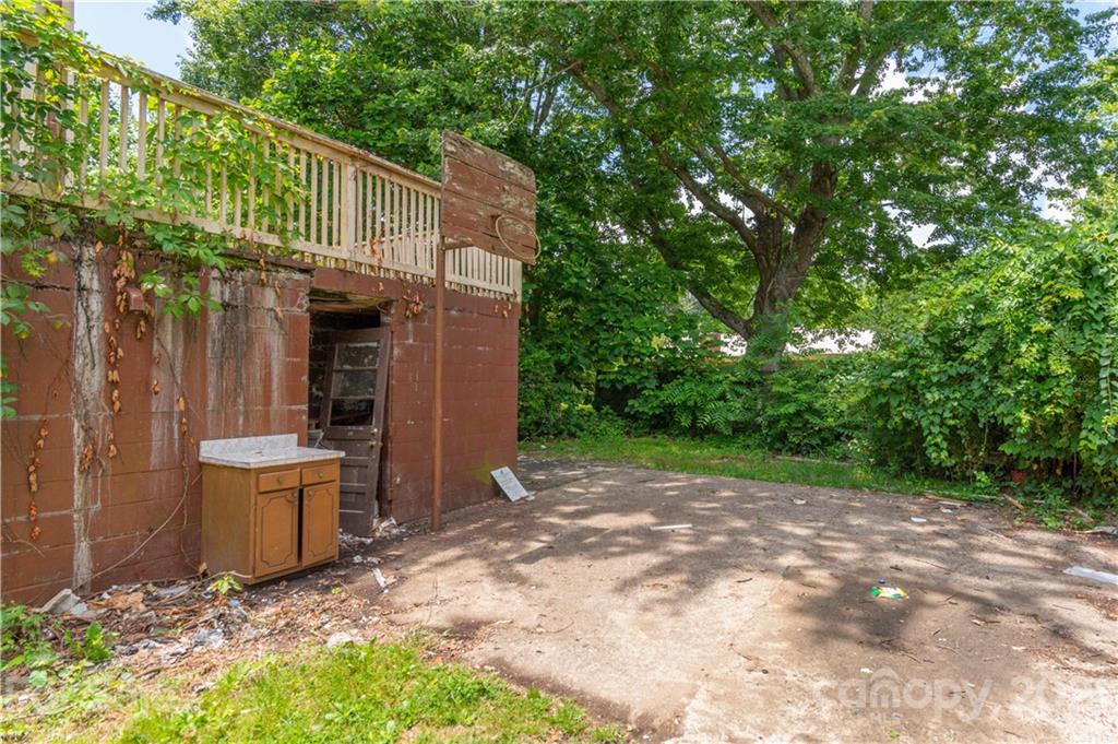 207 Old Us 70 Highway Swannanoa NC 28778