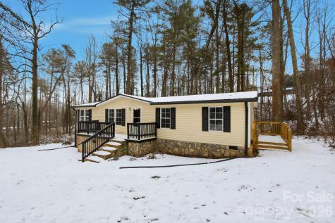 517 Ridgeway Place SW Lenoir NC 26845