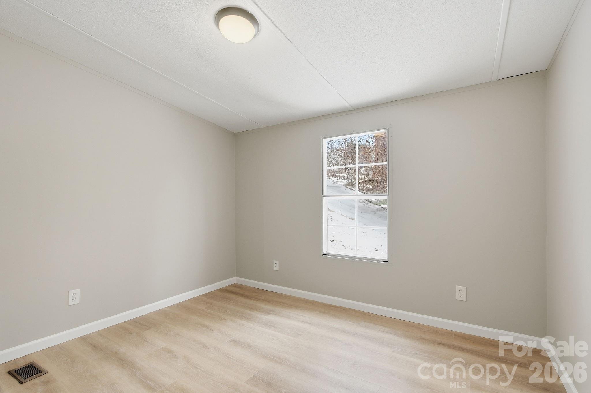 517 Ridgeway Place SW Lenoir NC 26845