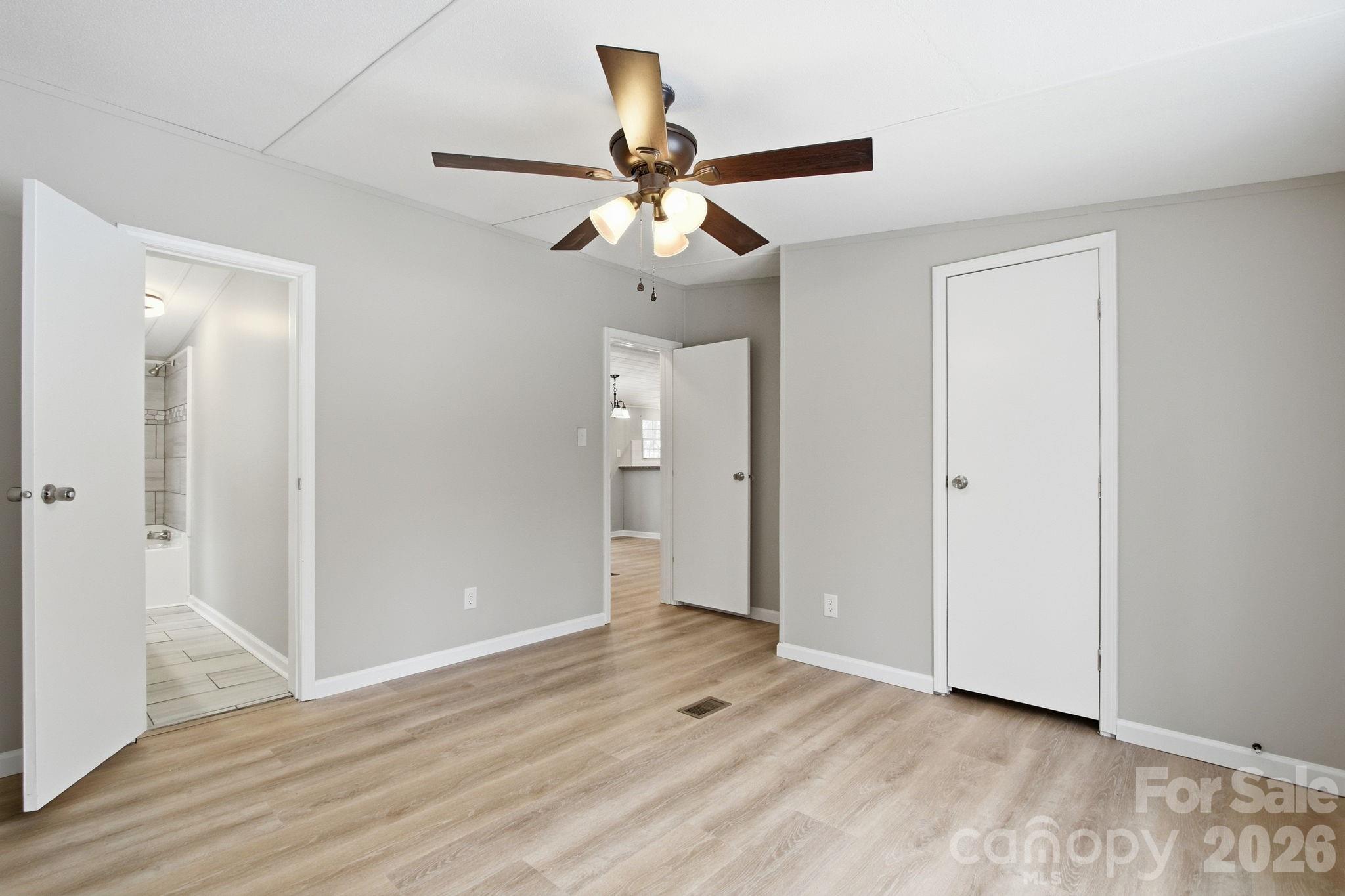517 Ridgeway Place SW Lenoir NC 26845