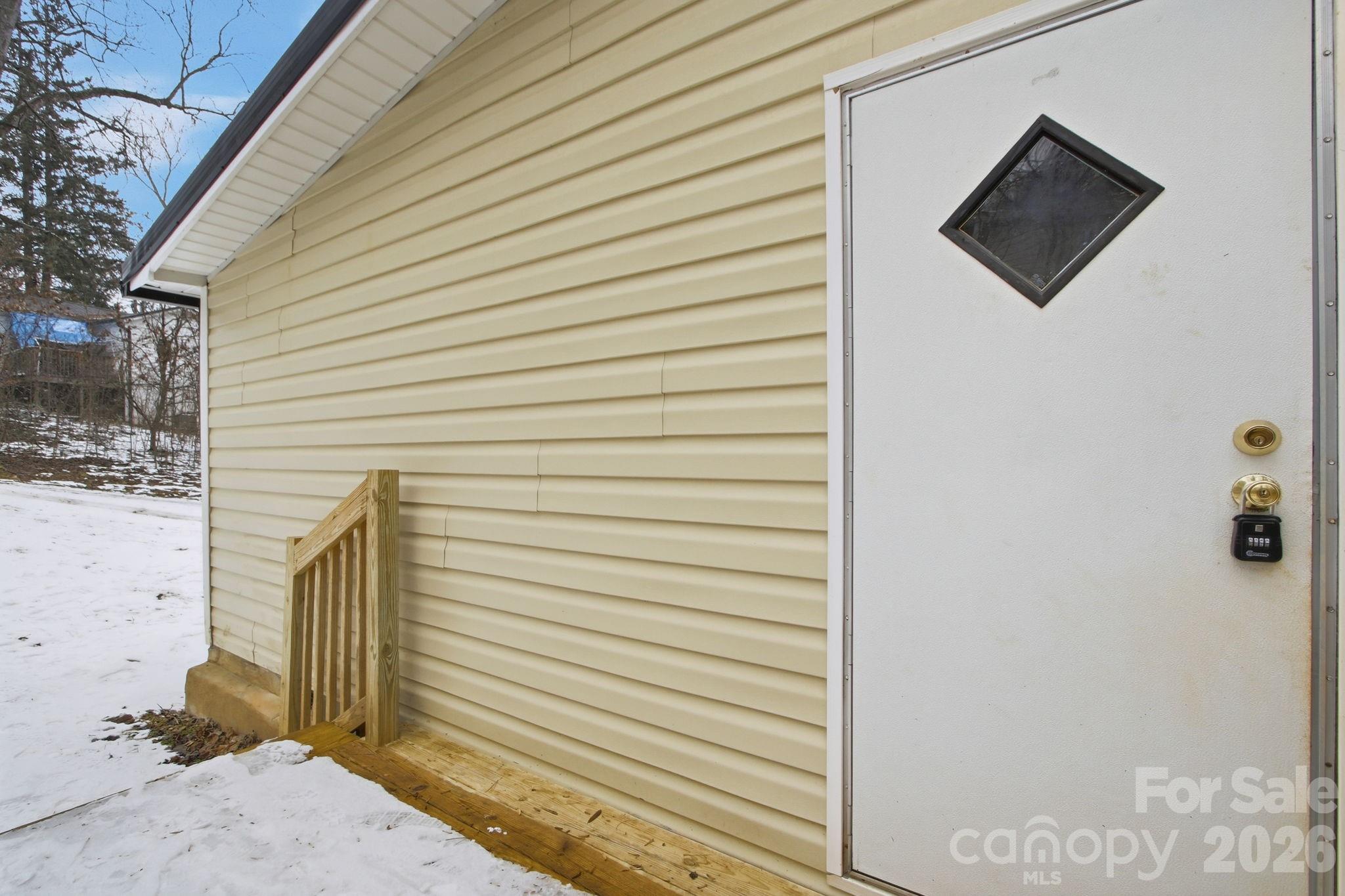 517 Ridgeway Place SW Lenoir NC 26845