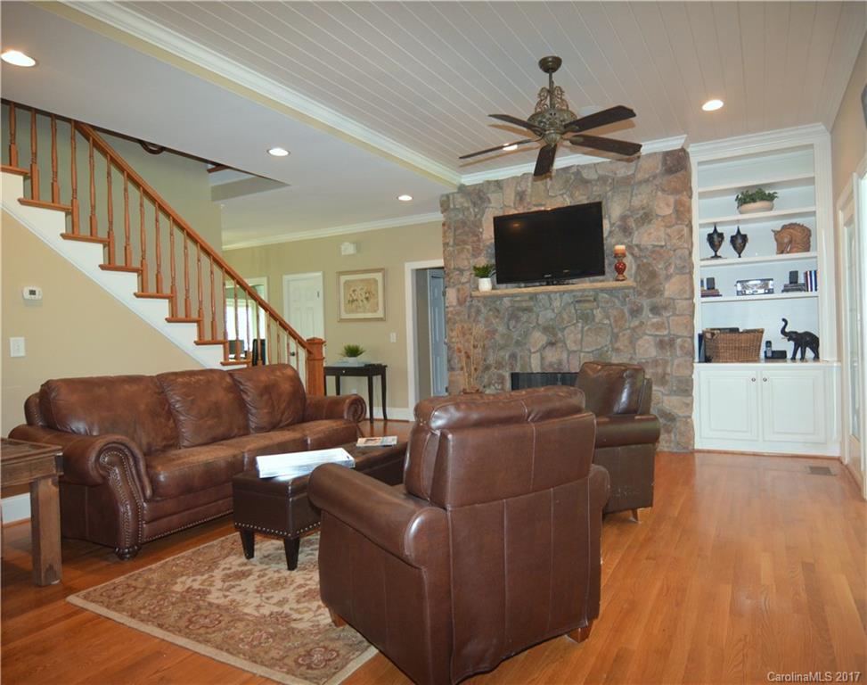 1404 Vaux Hall Lane Waxhaw NC 28173