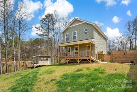 28 Whittier Drive Alexander NC 28701