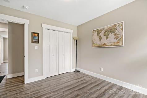 28 Whittier Drive Alexander NC 28701