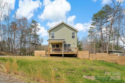 28 Whittier Drive Alexander NC 28701
