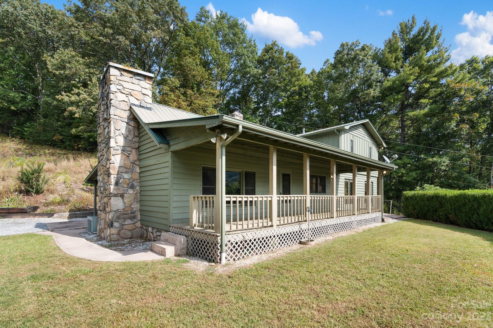 1235 Rabbit Skin Road Waynesville NC 28785