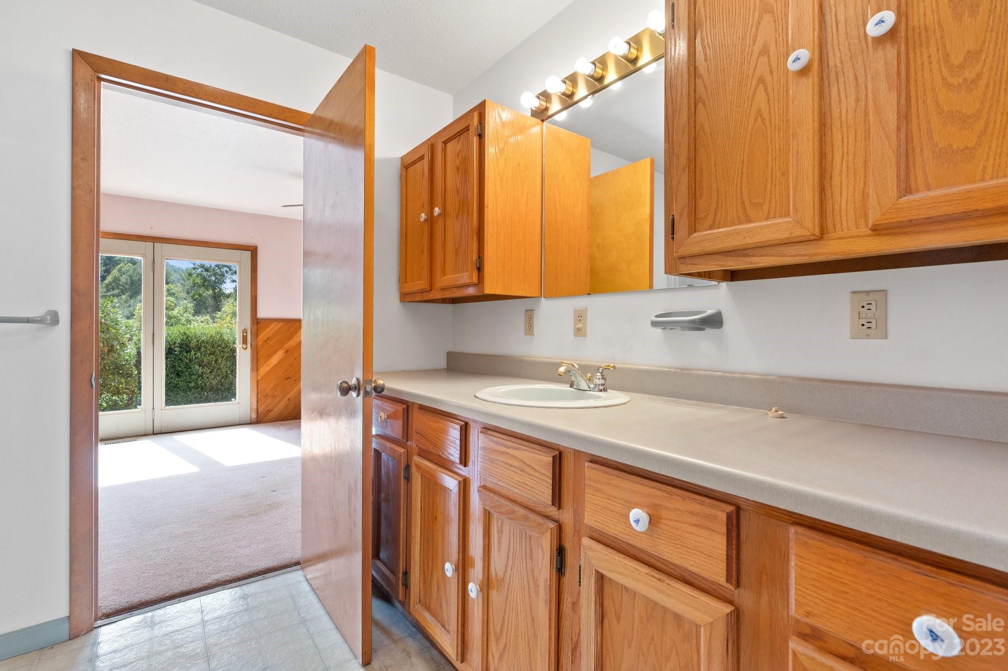 1235 Rabbit Skin Road Waynesville NC 28785