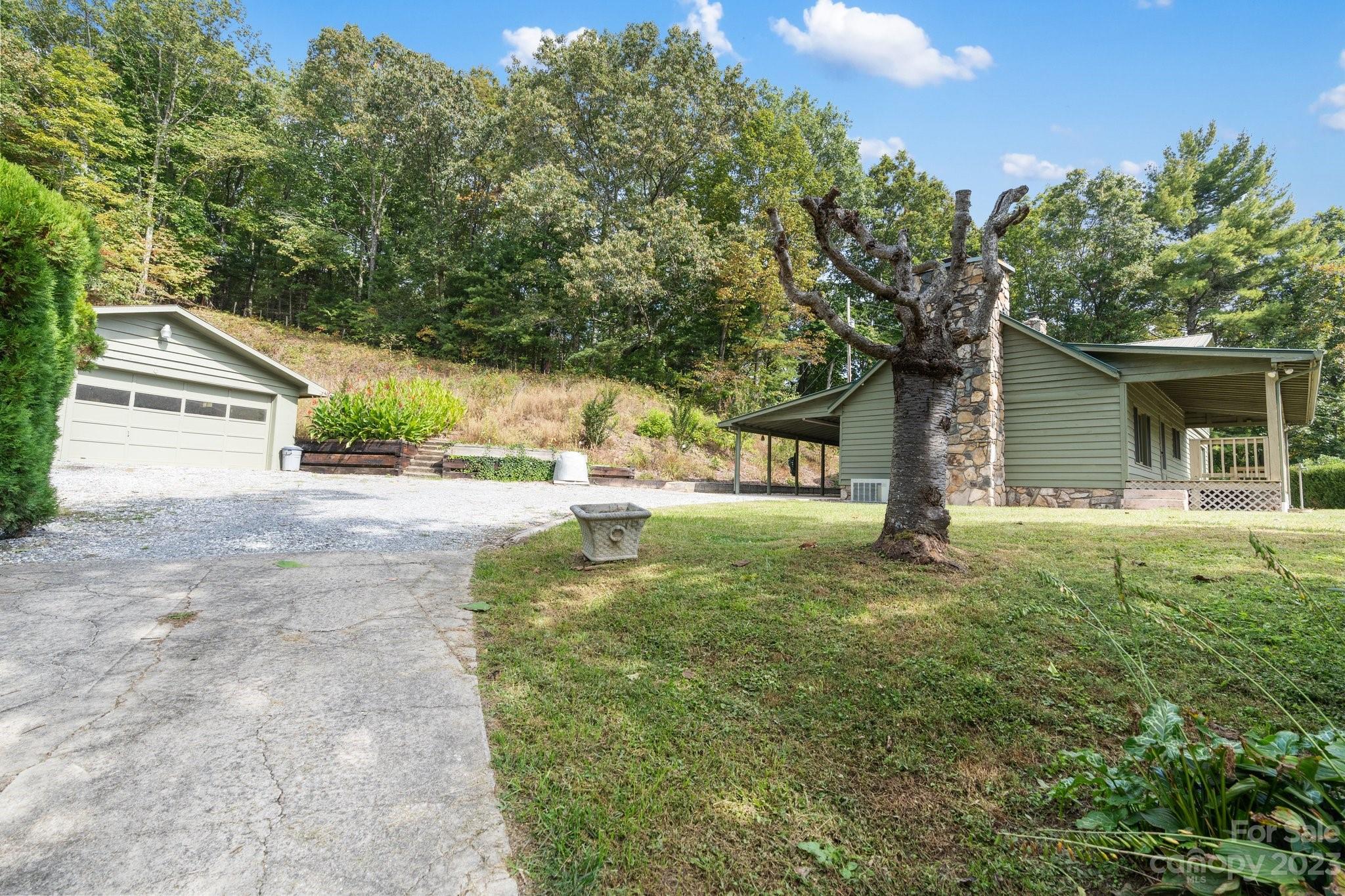 1235 Rabbit Skin Road Waynesville NC 28785