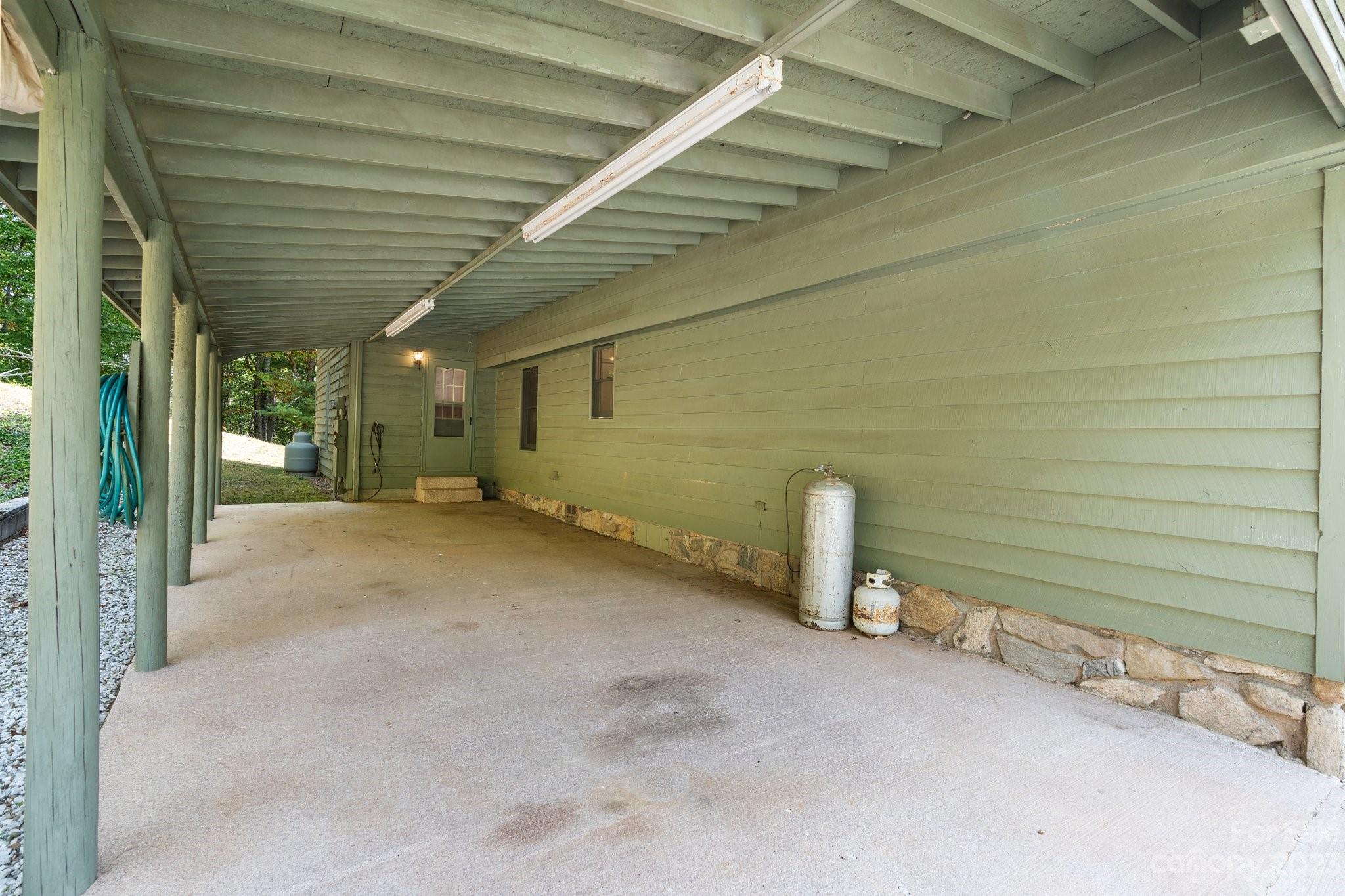 1235 Rabbit Skin Road Waynesville NC 28785