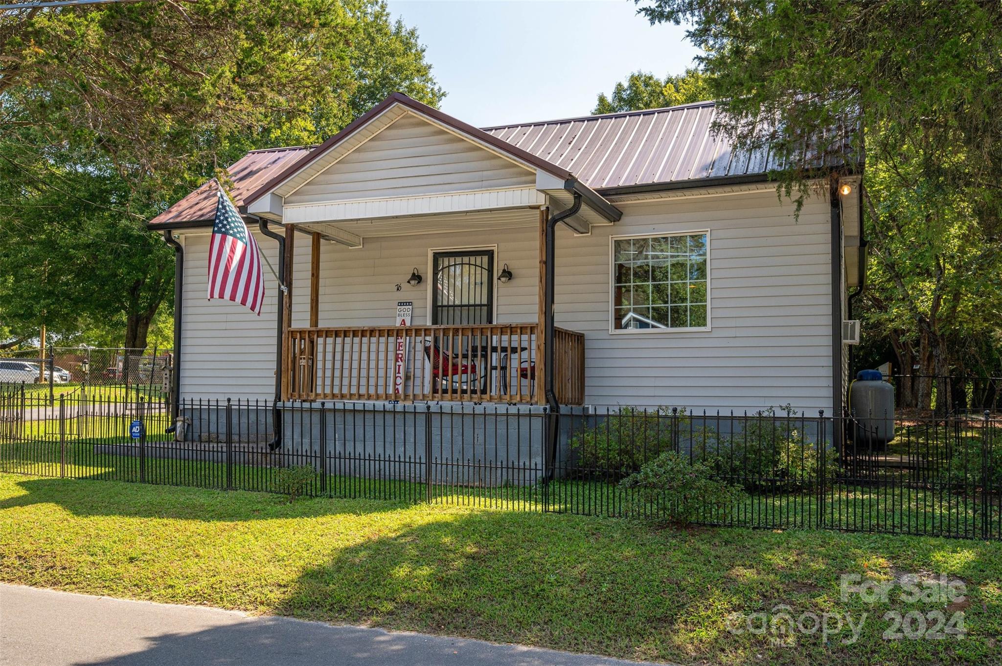 76 May Street Gastonia NC 28052