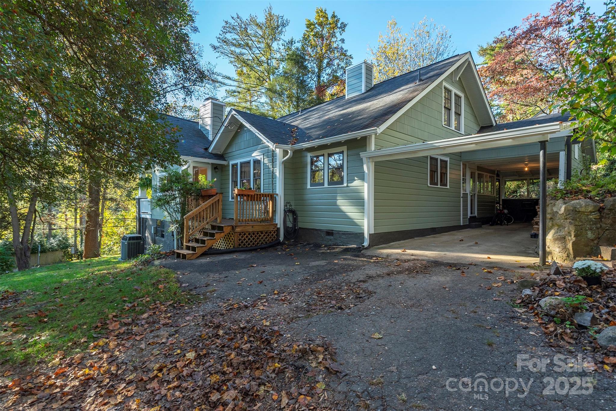 436 New Haw Creek Road Asheville NC 28805