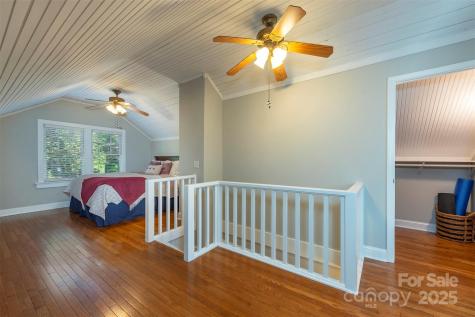 436 New Haw Creek Road Asheville NC 28805