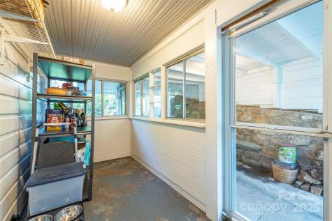 436 New Haw Creek Road Asheville NC 28805