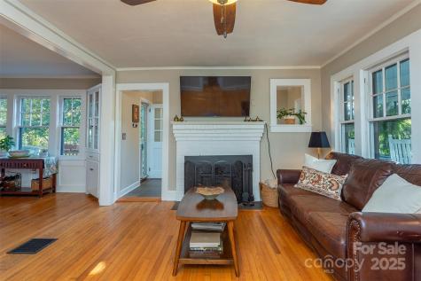 436 New Haw Creek Road Asheville NC 28805