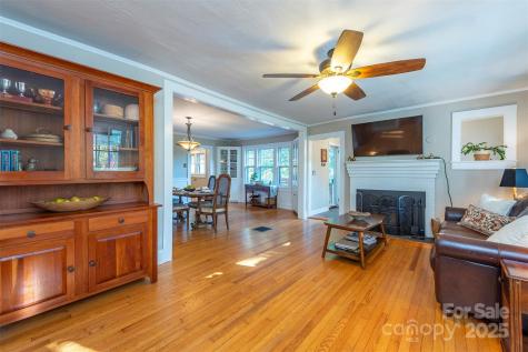 436 New Haw Creek Road Asheville NC 28805