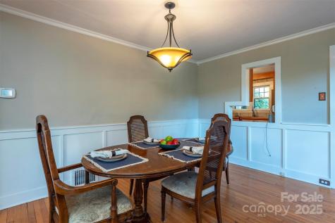 436 New Haw Creek Road Asheville NC 28805