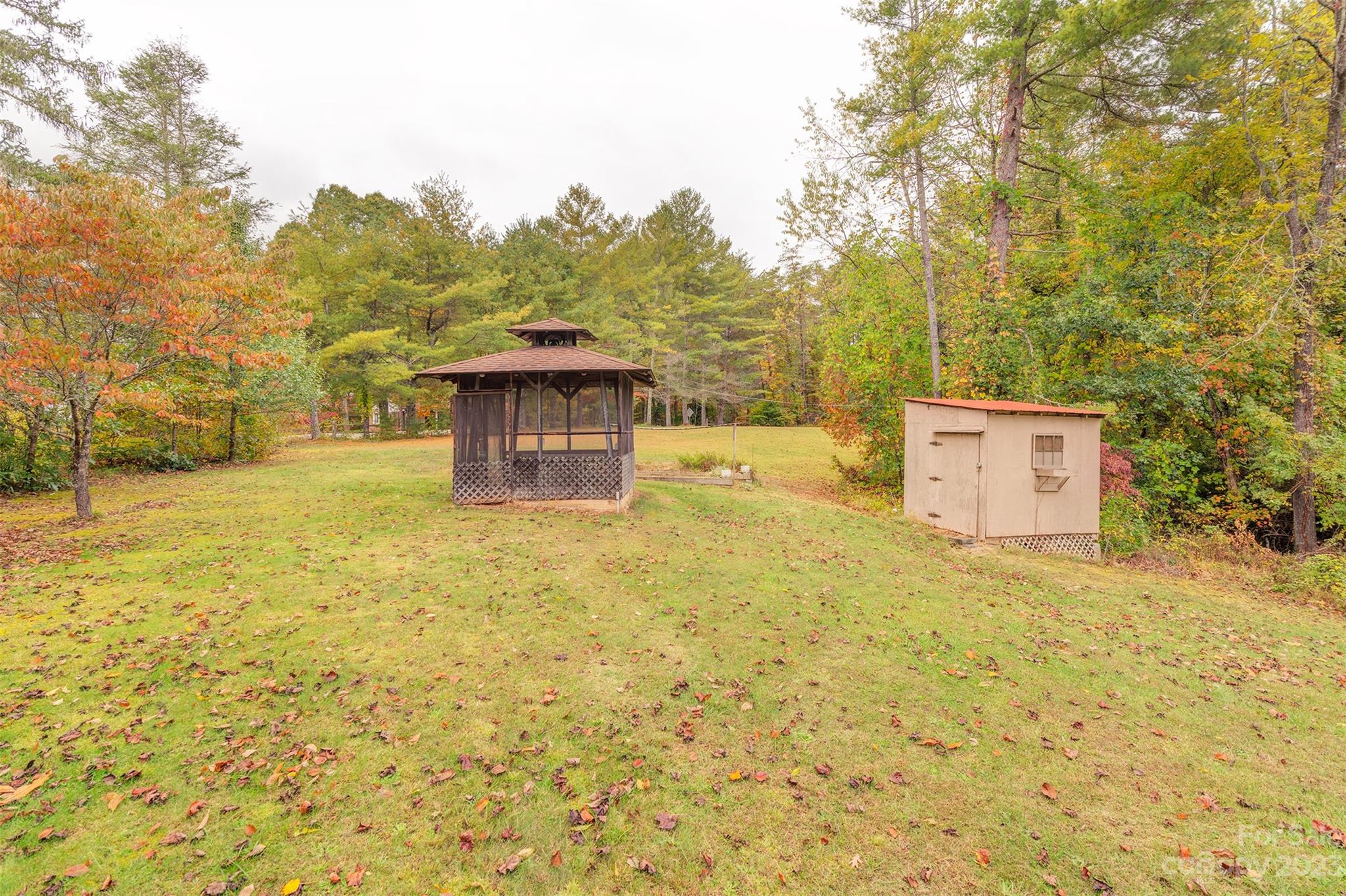 93 Clarks Chapel Road Weaverville NC 28787