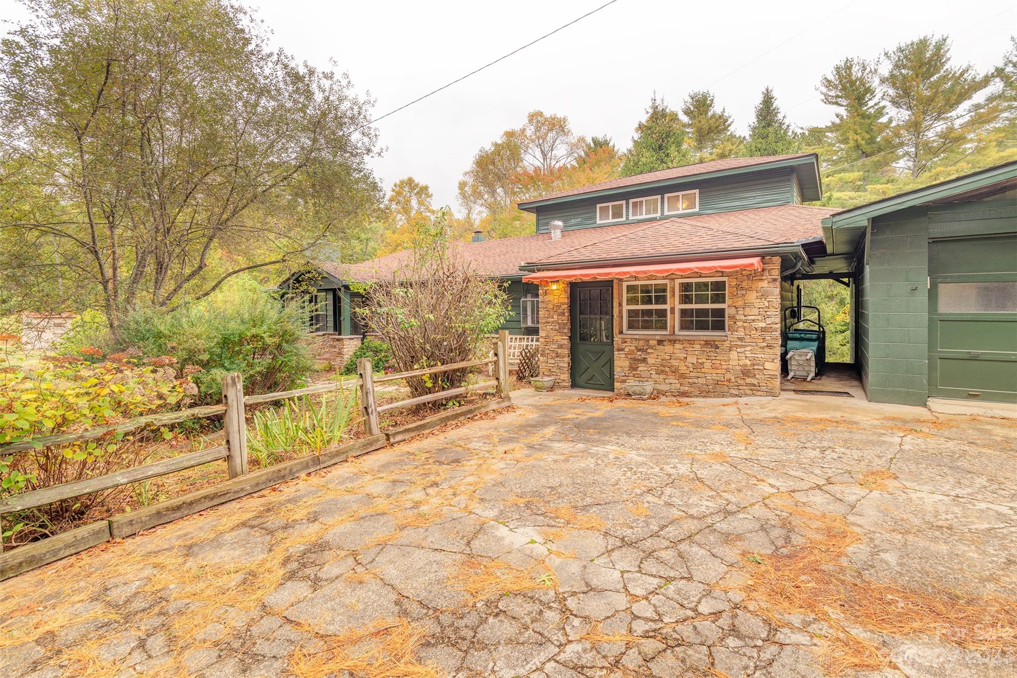 93 Clarks Chapel Road Weaverville NC 28787