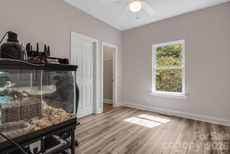 35 Chesten Mountain Drive Asheville NC 28803