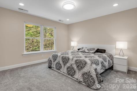 35 Chesten Mountain Drive Asheville NC 28803