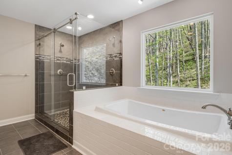 35 Chesten Mountain Drive Asheville NC 28803