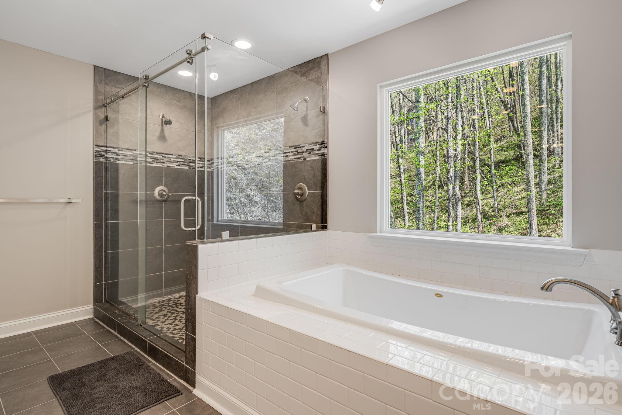 35 Chesten Mountain Drive Asheville NC 28803