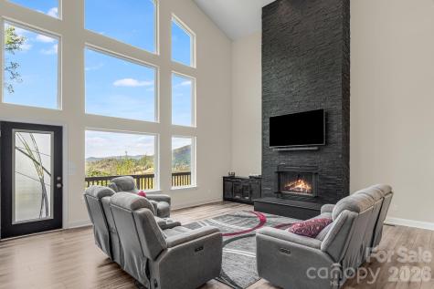 35 Chesten Mountain Drive Asheville NC 28803