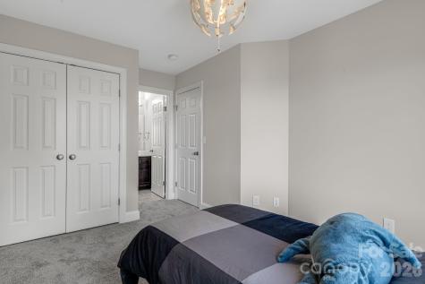 35 Chesten Mountain Drive Asheville NC 28803