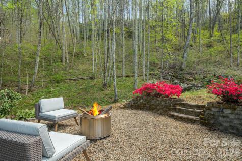 35 Chesten Mountain Drive Asheville NC 28803