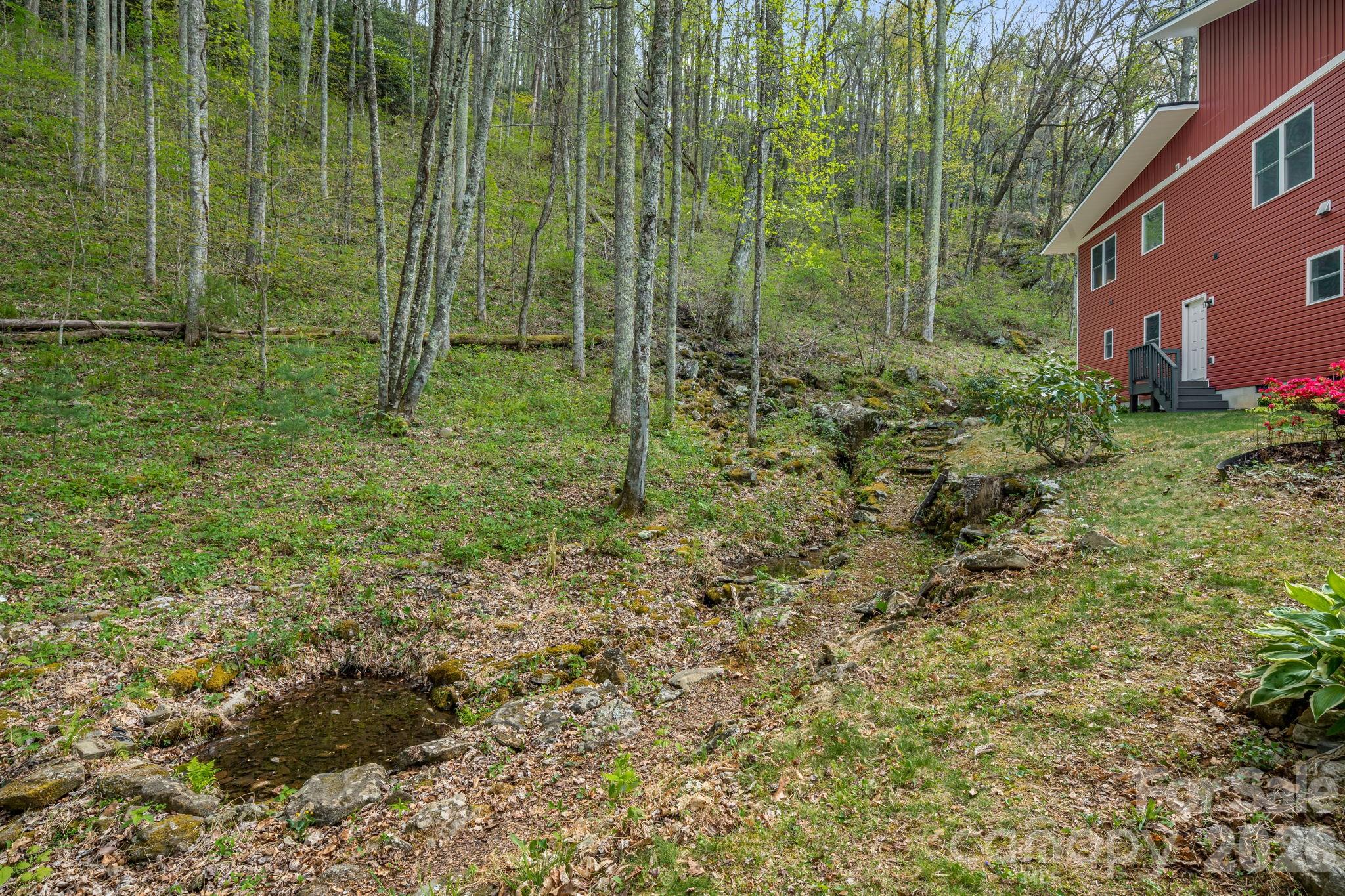 35 Chesten Mountain Drive Asheville NC 28803