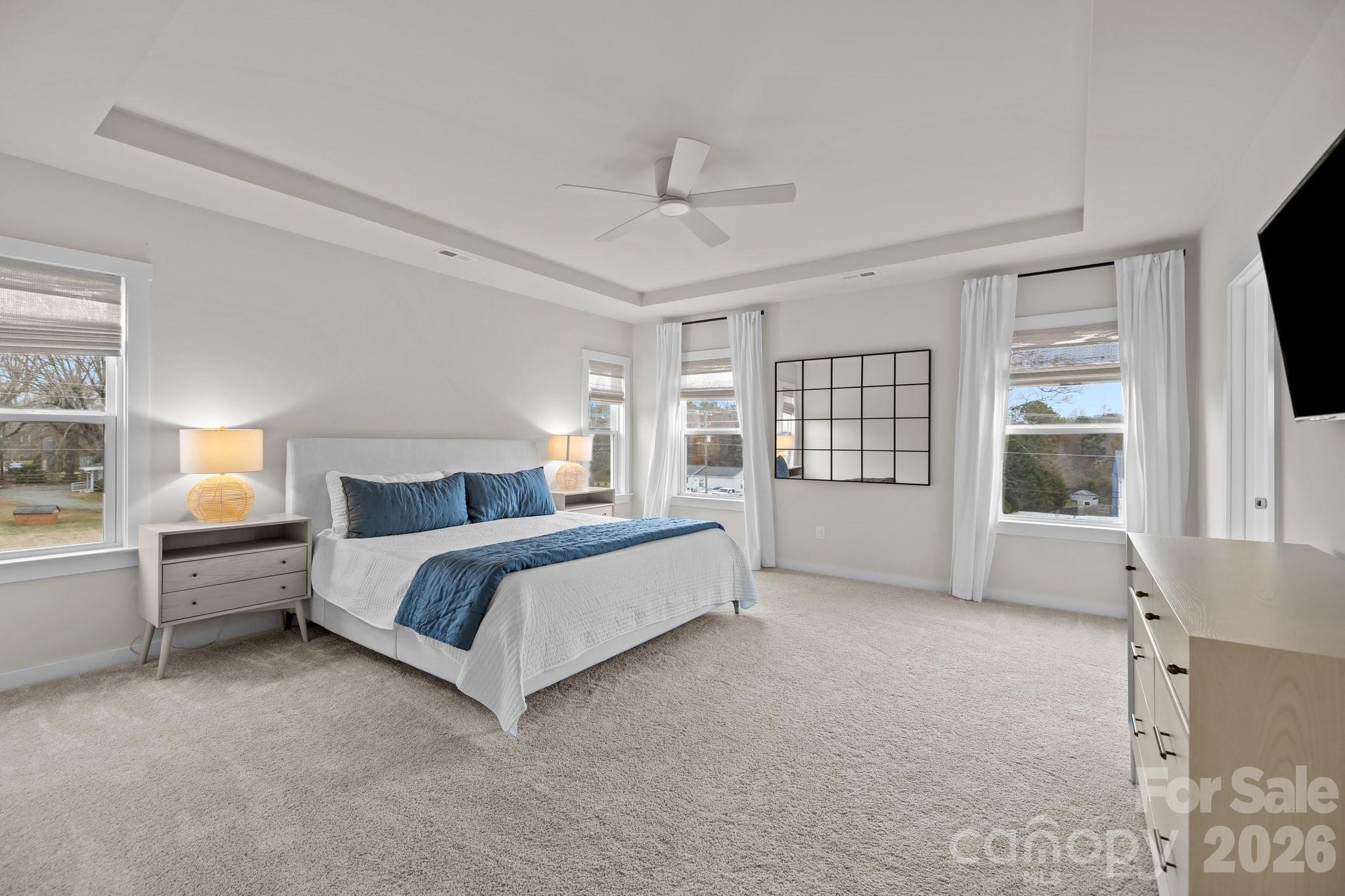 5024 Hillshire Lane Charlotte NC 28227