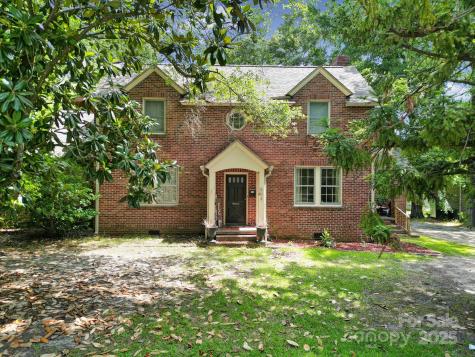 504 Chesterfield Avenue Lancaster SC 29720