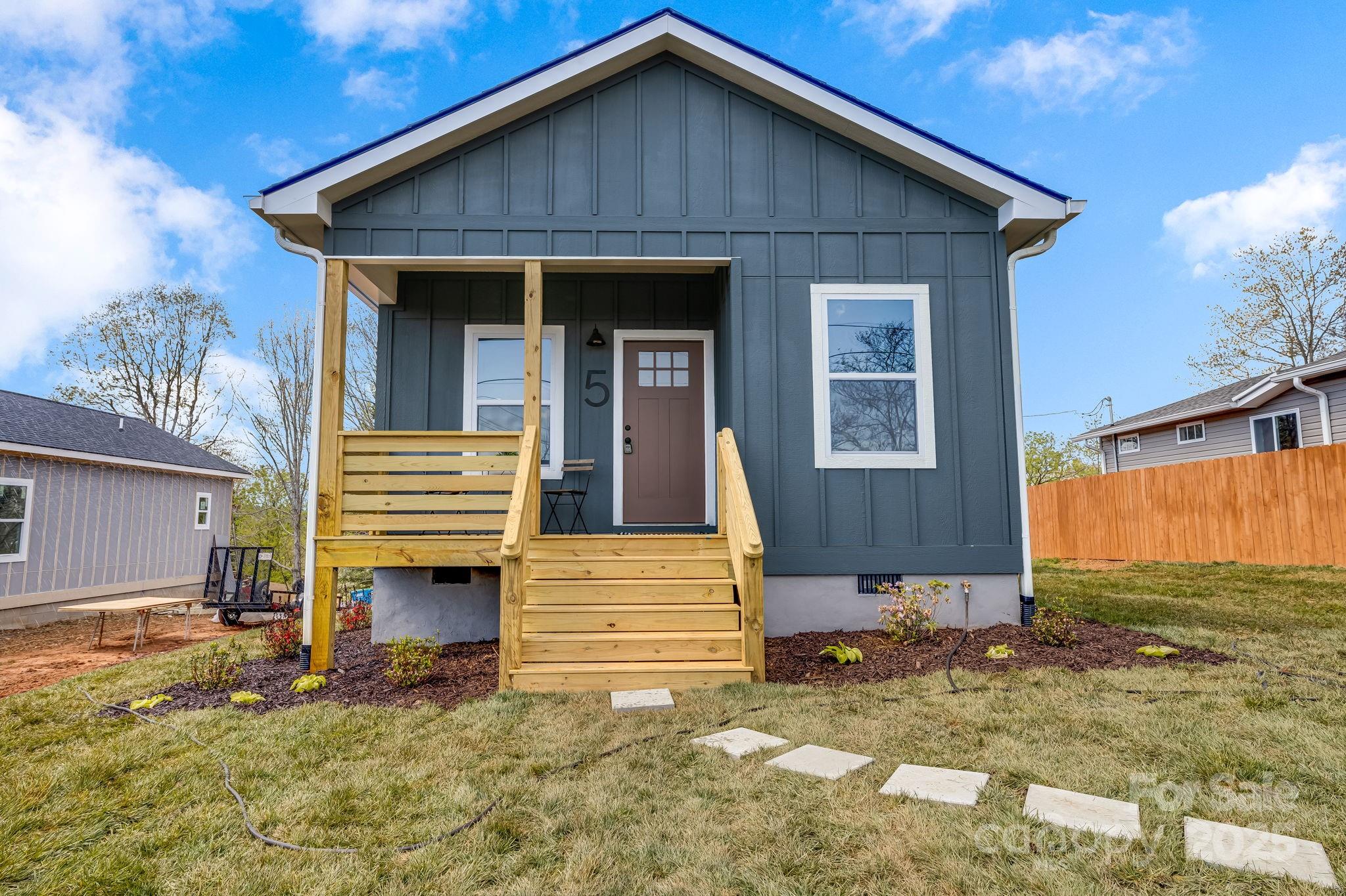 5 Poplar Lane Asheville NC 28804