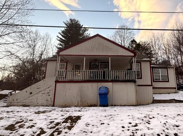 Asheville NC, 8 Hemlock Drive