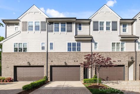 1241 Cotswold Place Charlotte NC 28211