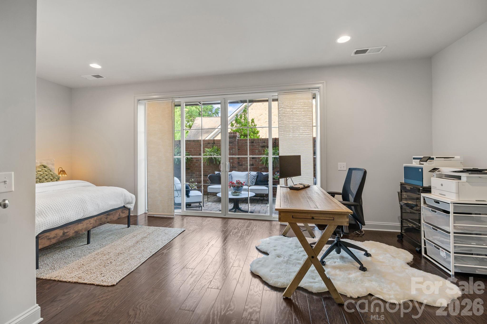 1241 Cotswold Place Charlotte NC 28211