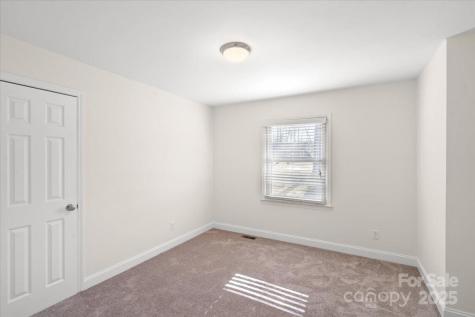 109 James Drive Belmont NC 28012