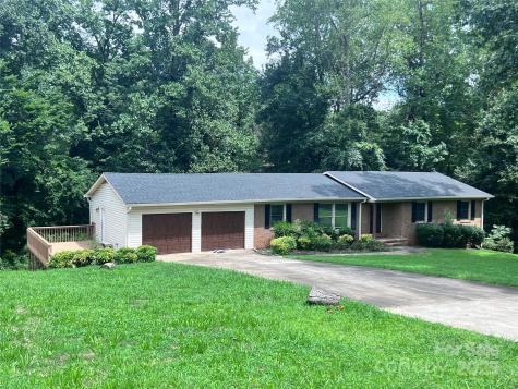 109 James Drive Belmont NC 28012