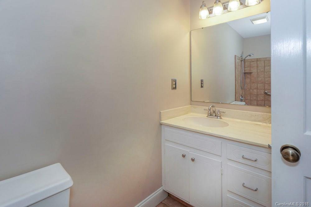 6740 Constitution Lane Charlotte NC 28210