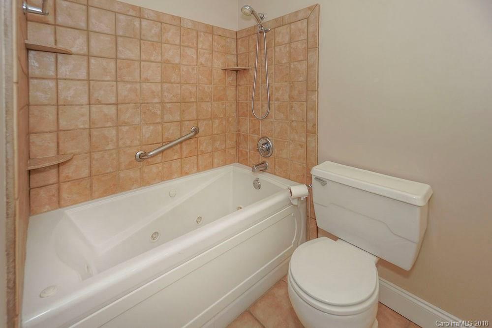 6740 Constitution Lane Charlotte NC 28210