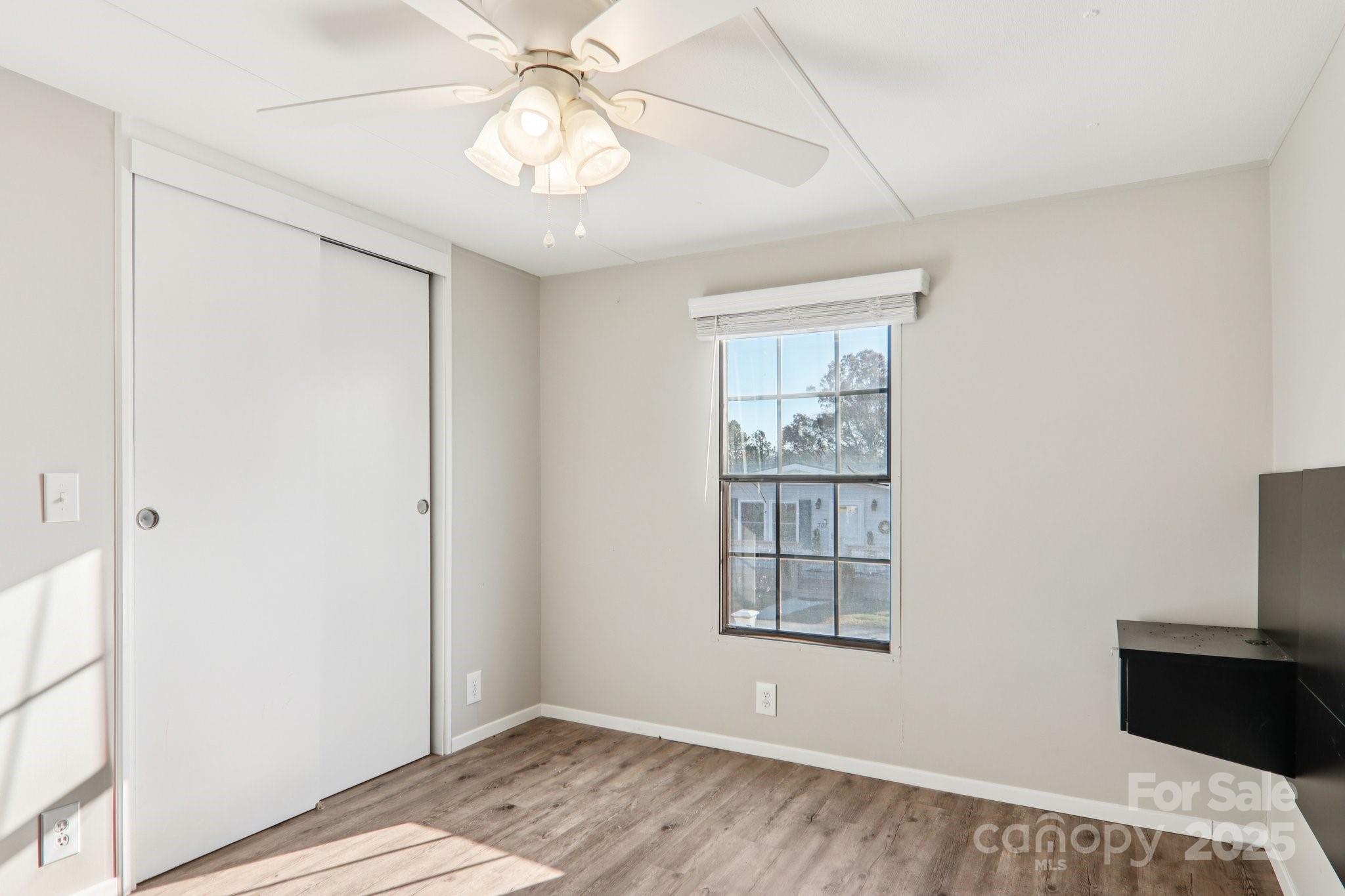 302 Meadowbrook Court Hendersonville NC 28792