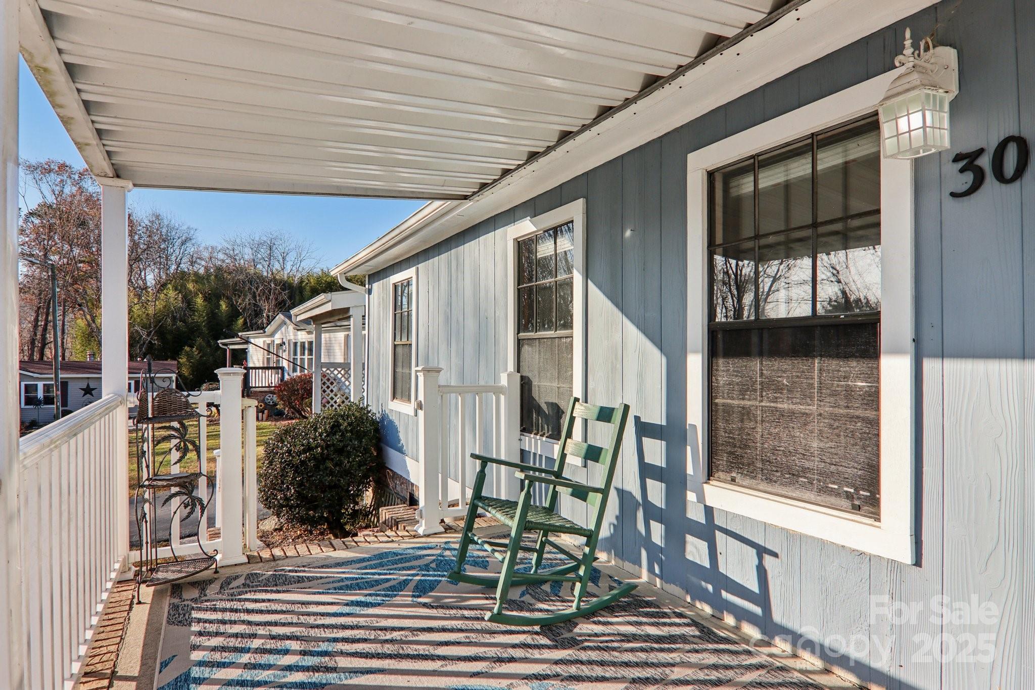 302 Meadowbrook Court Hendersonville NC 28792