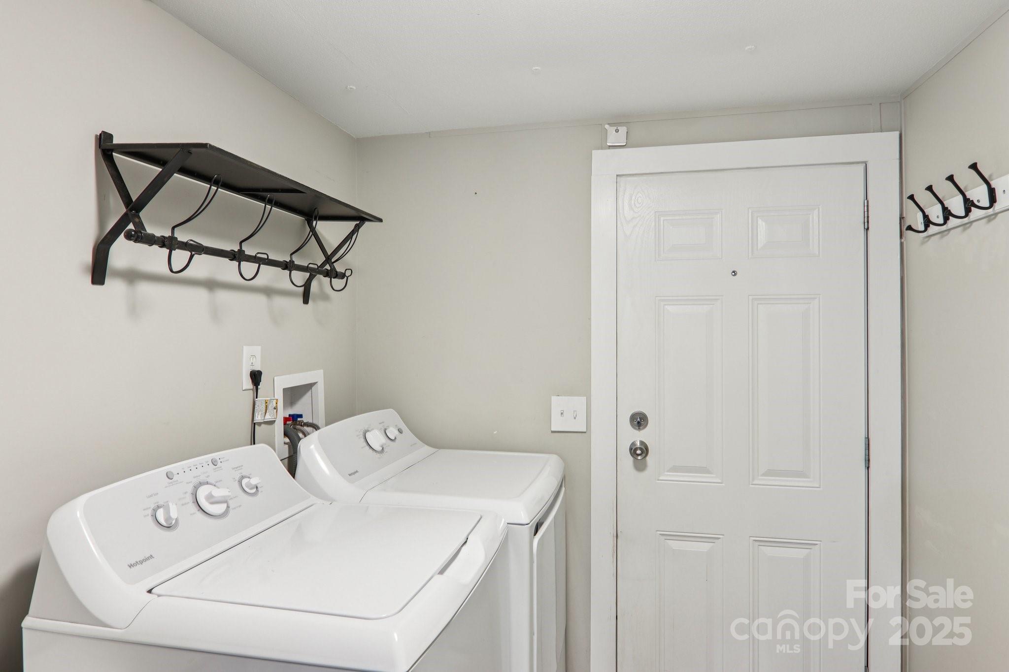 302 Meadowbrook Court Hendersonville NC 28792