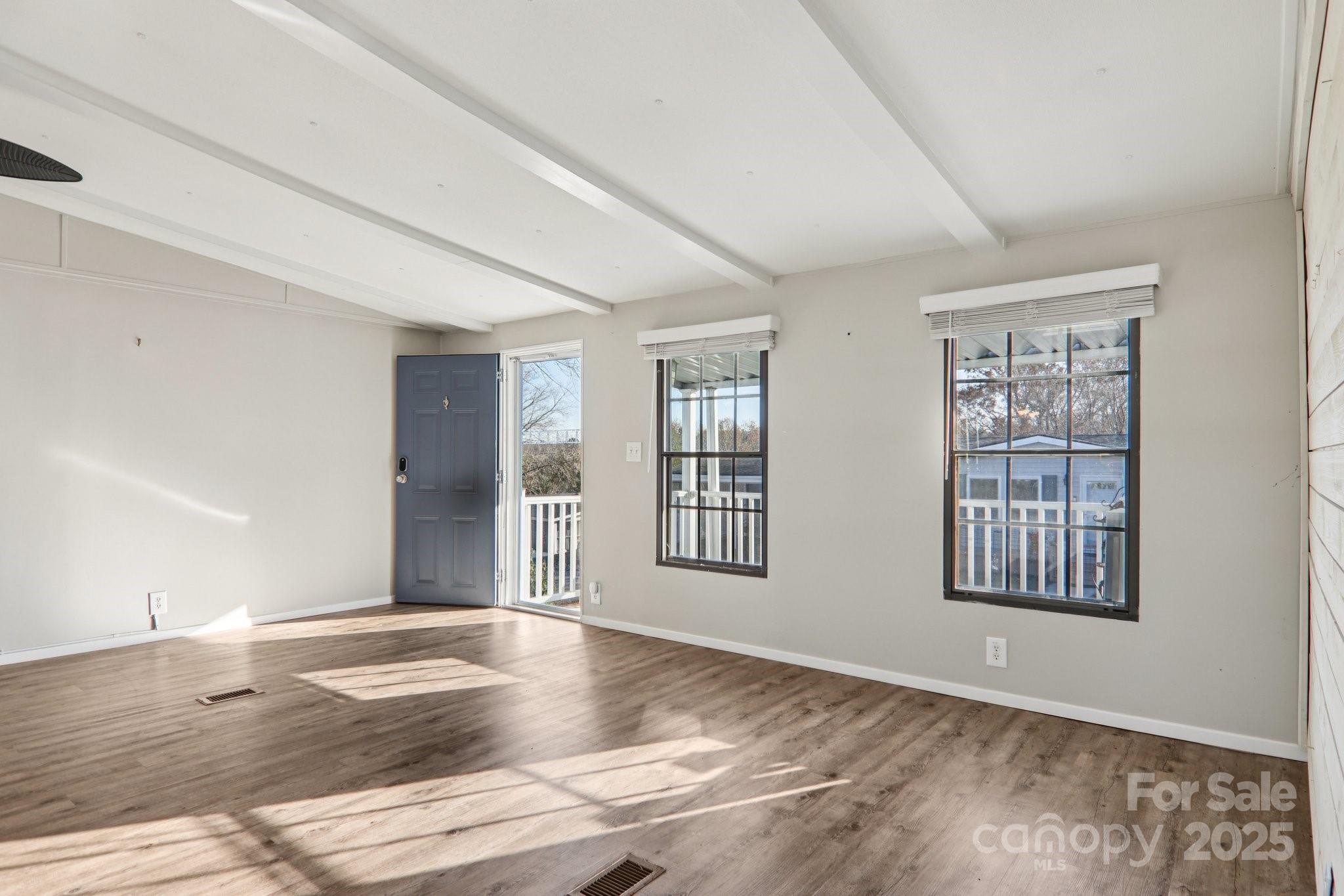 302 Meadowbrook Court Hendersonville NC 28792