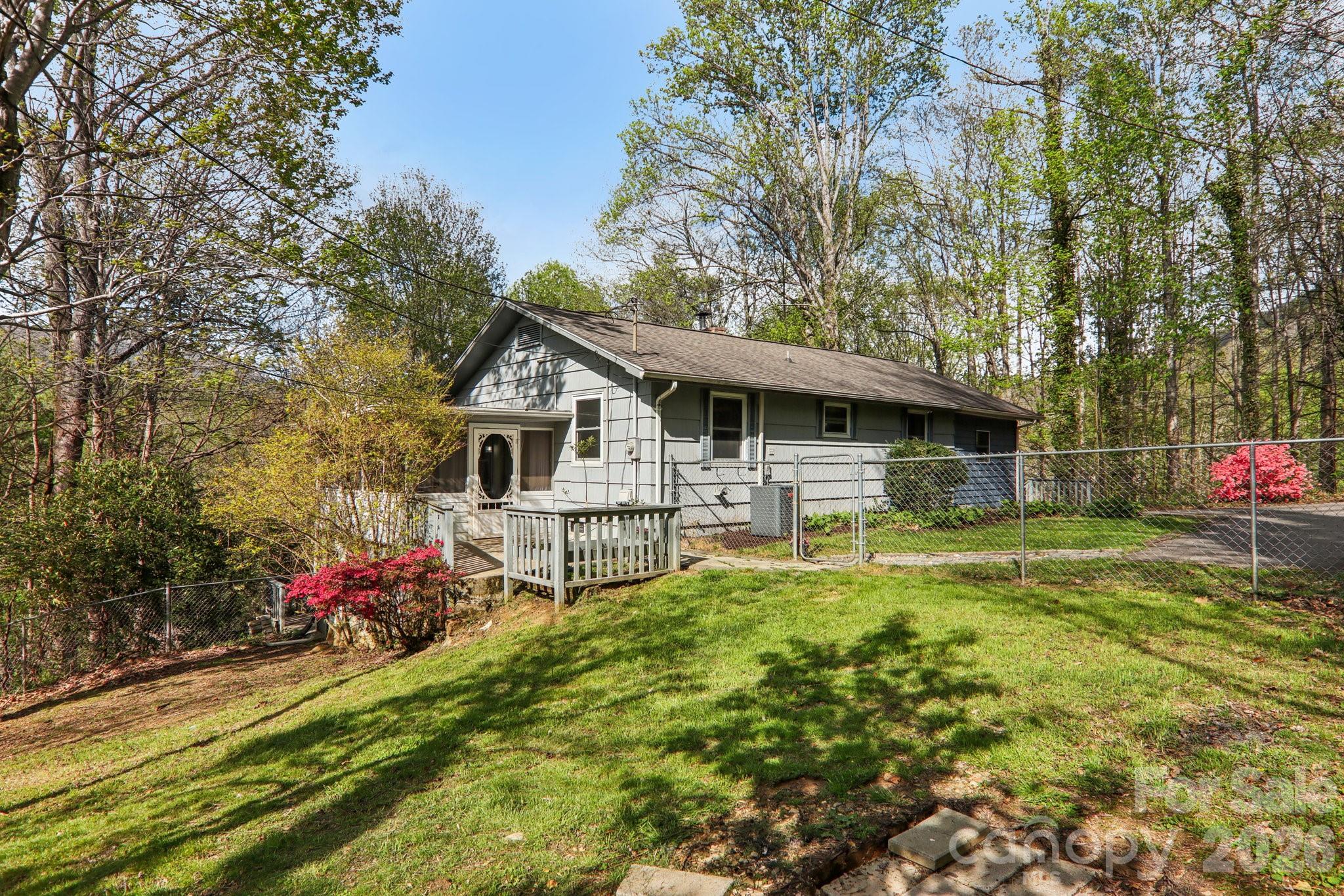 74 Link Circle Maggie Valley NC 28751